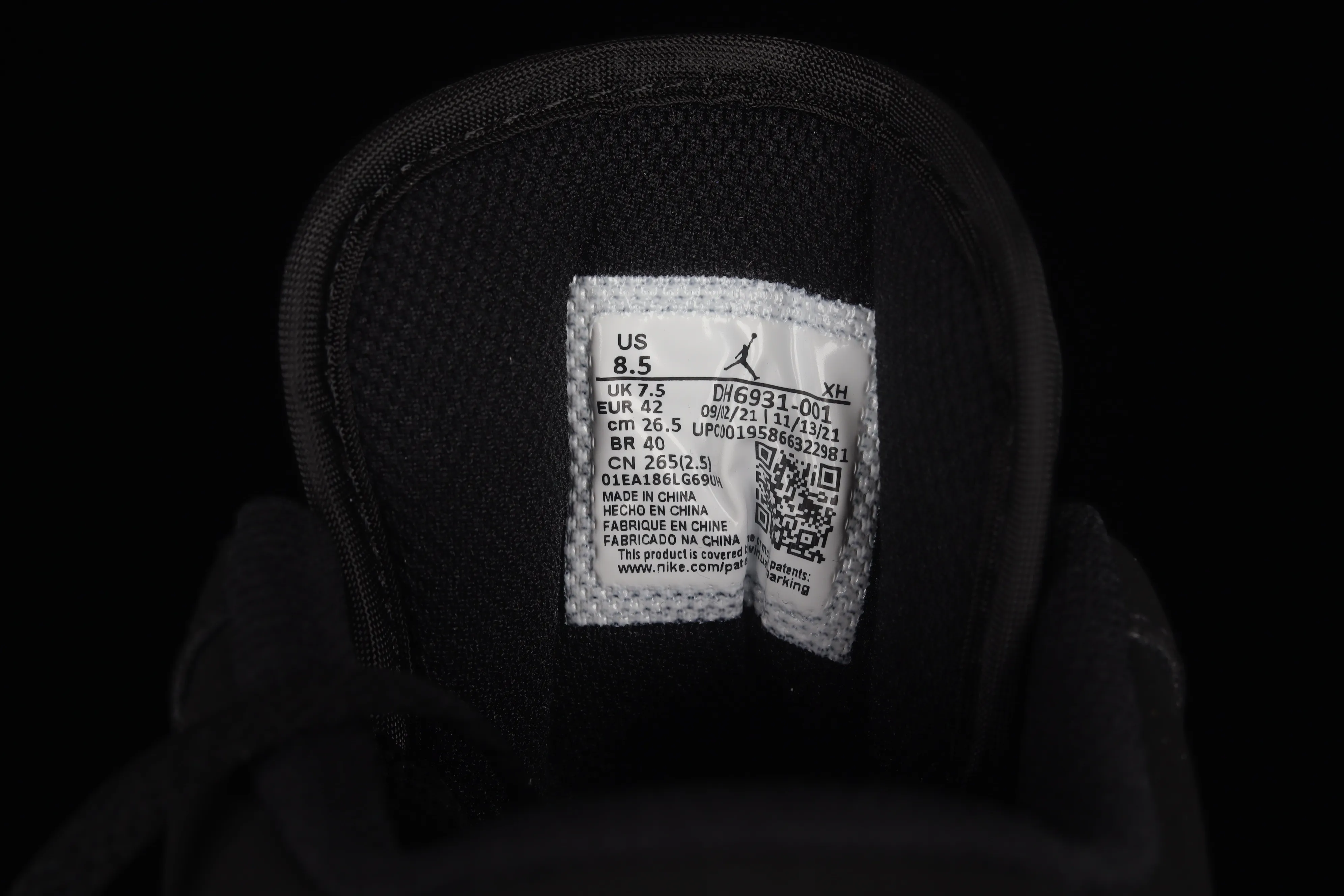 All categories Air Jordan Jordan series basketball shoes Air Jordan 1 Low G version pure original Air Jordan 1 AJ1 Joe 1 black and white laser low-top retro cultural basketball shoes DH6931-001